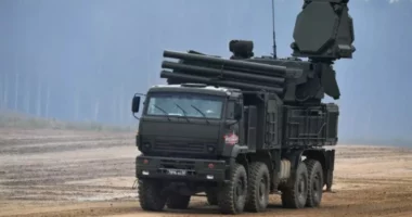 Ukraina godet sistemet raketore ruse S-400 dhe Pantsir-S1
