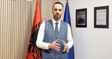 Miratohet amnistia penale/ Lamallari: Lirohen 447 të burgosur, ulje dënimi për 853 të dënuar