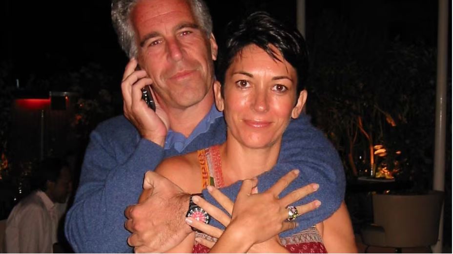 E dënuar si bashkëpunëtore e Epstein  Maxwell refuzon t u përgjigjet pyetjeve në Kongres