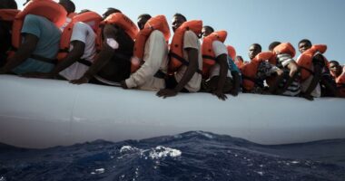 Mijëra të vdekur ose të zhdukur në rrugët globale të emigracionit në 2025-n