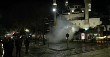 Reagim i Komunitetit Mysliman pas ngjarjeve të protestës së PD, ku besimtarët u penguan në lutje