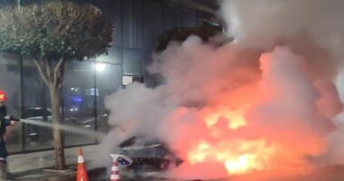 Përfshihet nga flakët “Range Rover-i” në Pogradec, policia nis hetimet