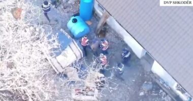 EMRAT/ Gjendet arsenal armësh në një fshat në Shkodër, arrestohen dy persona