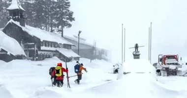 Tetë skiatorë gjenden të vdekur, një mbetet i zhdukur, pas një orteku në Kaliforni