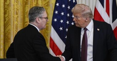 Starmer dhe Trump: Irani nuk duhet të zhvillojë armë bërthamore