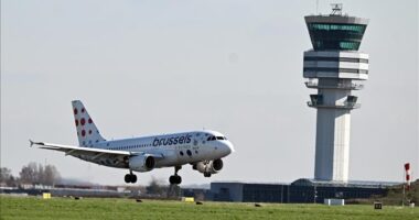 Avioni anulon ngritjen në aeroportin e Brukselit/ Bëri një gabimi në pistë, evakuohen 165 persona