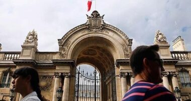 Franca thirrje qytetarëve të shmangin udhëtimet në Izrael, Kuds dhe Bregun Perëndimor