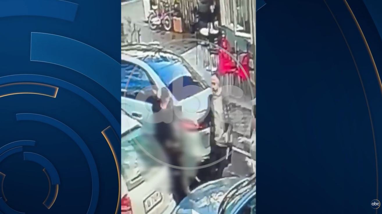 Pamjet  si u vra Egli Pashollari  Autori në prani të bashkëshortes dhunon dhe godet me thikë 31 vjeçarin