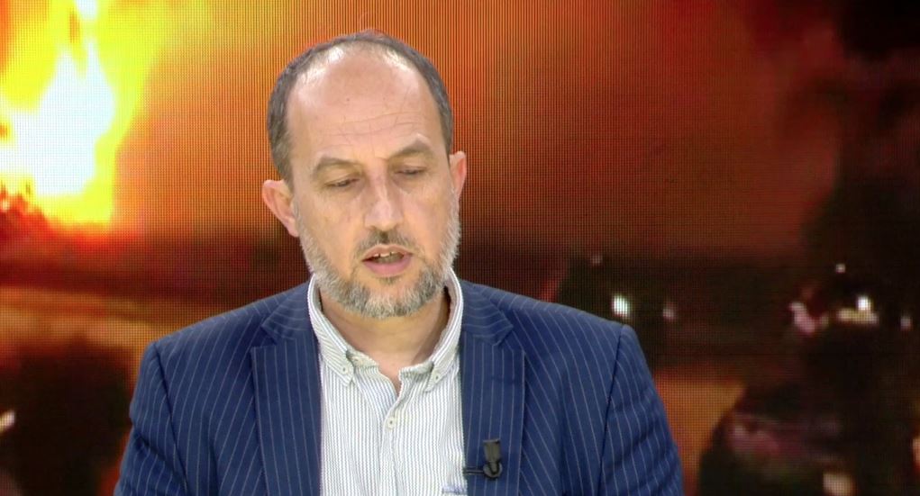  Opozita është apatike  protestat po tkurren   gazetari  Nuk kanë strategjinë dhe lidershipin për të sjellë reagim qytetar