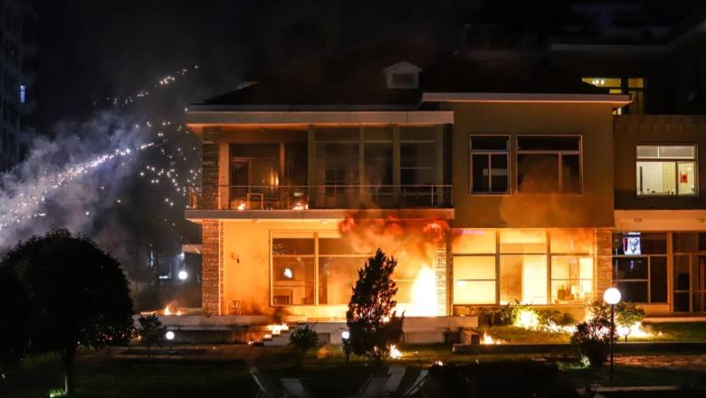 SHBA dënon dhunën në protestat e PD  Nxisim aktorët politikë të zgjidhin mosmarrëveshjet paqësisht