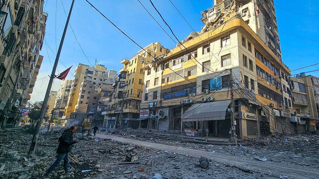 Izraeli sulmon bunkerin nëntokësor të liderit të Iranit