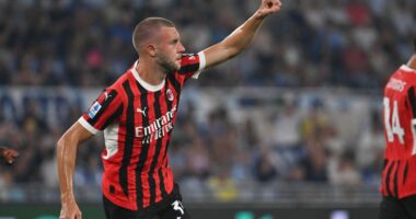 Milan bën “djallin”/ Kuqezinjtë ia dalin 2-0, sërish minus 10 pikë nga vendi i parë