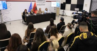 “Onkologjiku”/ Ministrja Sala: Kemi ngritur grupin e punës për krijimin e Institutit Kombëtar të kancerit dhe rrjetin e sëmundjeve tumorale