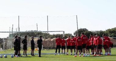 Kombëtarja e “bën sefte” në Spanjë/ Kuqezinjtë nisin përgatitjet për duelin me Ukrainën në Valencia