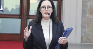 Nafta, nis monitorimi i çmimeve/ Ibrahimaj: Kontroll çdo ditë, për momentin gjendje normale