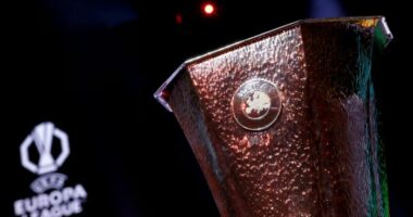 Europa League njeh çerekfinalistët/ “Dramë” në derbin italian, Bologna kalon në shtesë 4-3 Romën