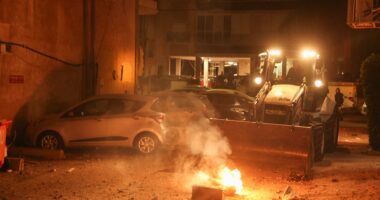 Irani sulmon me raketa dhe dronë bazën amerikane në Emiratet e Bashkuara Arabe