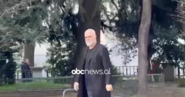 Mbledhja e Kryesisë, Rama mbërrin në selinë e Partisë Socialiste