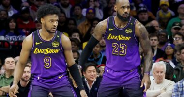 Mbrëmje rekordesh në NBA/ Lebron dhe i biri, i pari asist e kosh brenda familjes në histori