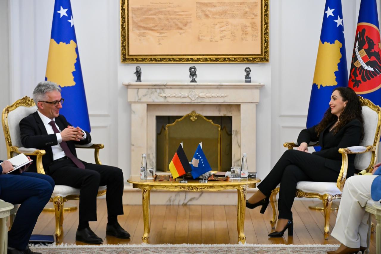 Presidentja Osmani takohet me ambasadorin gjerman Rudolph  theksohet partneriteti strategjik Kosovë Gjermani