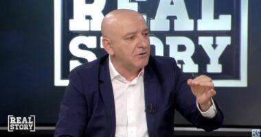 “Janë zuzarë politikë”/ Bejko: Kanë marrë dhe privatizuar meritat e demokratëve. Berisha e di që s’vjen në pushtet