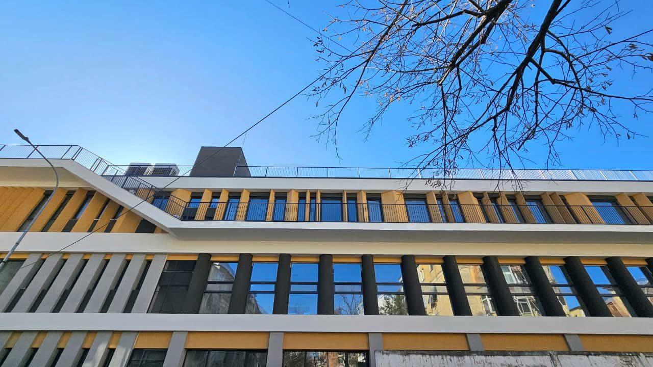 Rama ndan pamjet  Shkolla e re  Pjetër Budi  në Tiranë  gati për të pritur nxënësit në vitin e ri shkollor