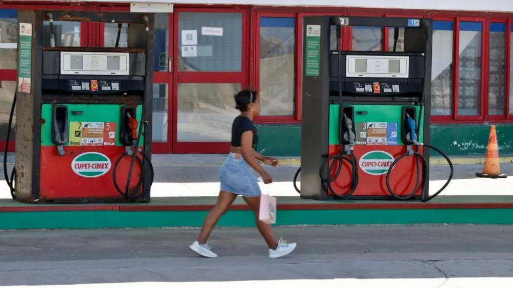 Tankeri rus me naftë mbërrin në Kubë mes krizës energjetike dhe sinjaleve të paqarta nga SHBA