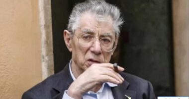 Ndërron jetë Umberto Bossi, themeluesi i Lega Nord-it