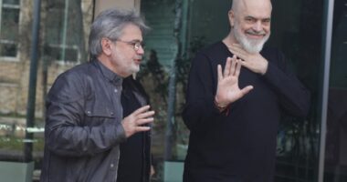 Mbledhja e Kryesisë së PS/ Zbardhen detaje, Rama porosi deputetëve: Zbrisni në terren