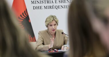 Investime në luftën kundër tumoreve/ Ministrja e Shëndetësisë: Pajisje të reja tek Onkologjiku në QSUT