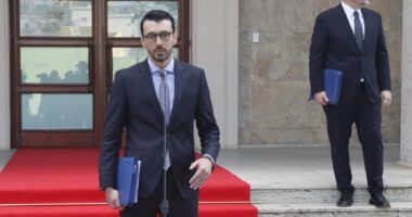 Hekurudha Tiranë-Durrës/ Karakaçi: Projekt i rëndësishëm, 11.7 milionë euro hua nga BERZH