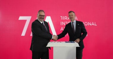 Aeroporti i Tiranës dhe ACI Europe nënshkruajnë rezolutën për angazhimin drejt “Net Zero”/ ACI Europe: Vlerësojmë iniciativën e TIA-s për neutralitetin klimatik