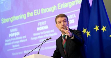 Ministri Hoxha: Heqja e masave të BE ndaj Kosovës kontribuon në rindërtimin e besimit