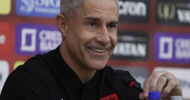 Dëmtimi i Manajt/ Sylvinho konferencë për ndeshjen me Poloninë: Kam besim te lojtarët e grumbulluar