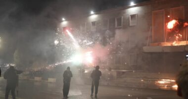 ‘Shuplakë’ gjermane për Berishën pas protestës/ Ambasada: Dhuna e papranueshme!