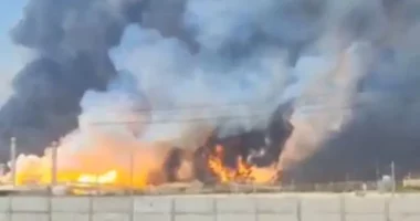 Sulme me dronë e raketa edhe gjatë natës në Gjirin Persik