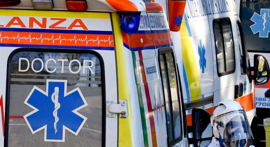 Skandal në Itali  shoferi i ambulancës dyshohet për vrasjen e pesë pacientëve