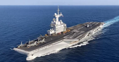 Franca: Nuk planifikojmë të dërgojmë anije në Ngushticën e Hormuzit