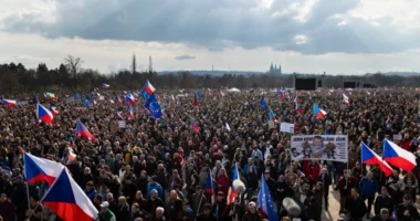 Çeki, qytetarët protestojnë kundër planeve të qeverisë