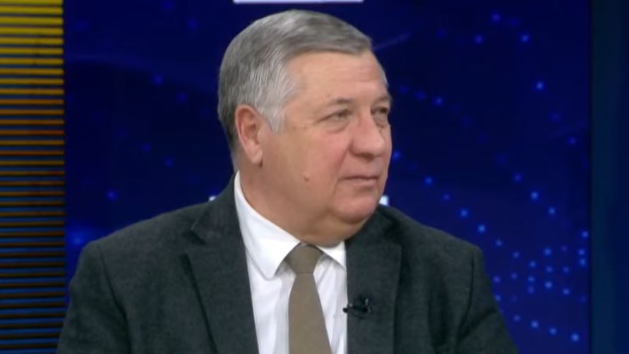  Kemi zhvilluar emigracionin kulturor   Civici  Është bërë mentalitet  1 4 miliard euro në vit nga remitancat