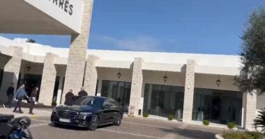 VIDEO/ Asambleja e PS, mbërrin në Durrës kryeministri Edi Rama