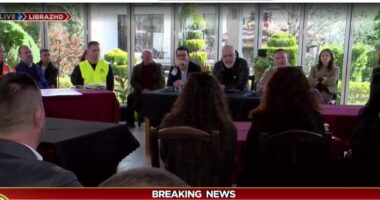 Rama inspektoi rrugën Librazhd-Prrenjas/ Kryeministri: Korridori VIII, pjesë e rrjetit europian të korridoreve