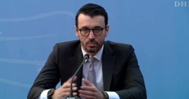 Karakaçi merr detyrën në krye të Energjisë dhe Infrastrukturës: Do ia dalim të çojmë përpara sfidat