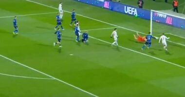 Ndëshkohet Kosova, turqit kalojnë në avantazh