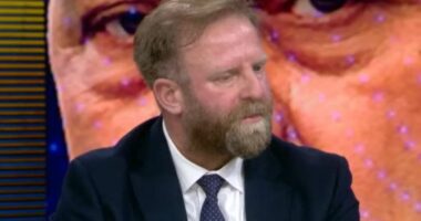 Haki Abazi: Kurti sulmon këdo që ka potencial, kërkon të shkatërrojë strukturën e republikës