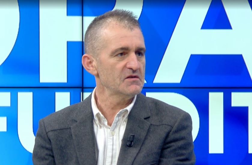 SHBA   shuplakë  Berishës  Ibsen Elezi  PD s ka kauzë  anëtarët nuk e kuptojnë që partia është shkatërruar