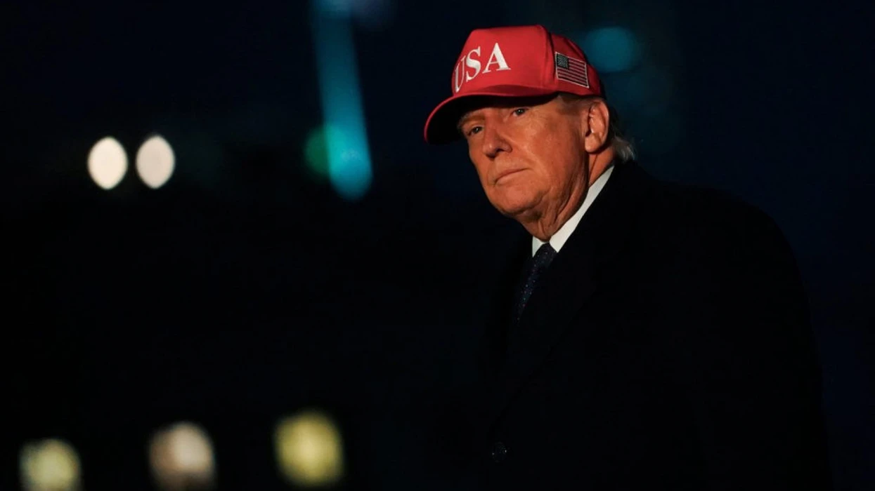 trump-ben-bilancin-kemi-rrezuar-42-anije-te-marines-iraniane-brenda-tre-ditesh