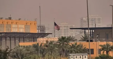 Paralajmëron ambasada amerikane në Irak: Irani mund të synojë universitetet në Bagdad