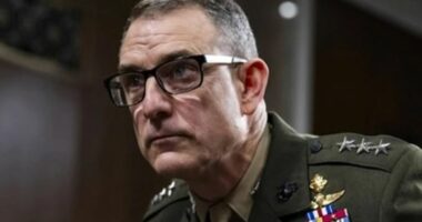 Gjenerali amerikan: Nuk po përgatitemi për pushtim të Kubës