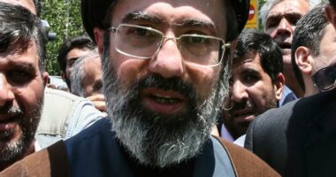 Djali i Ali Khamenei zgjidhet Lider Suprem i Iranit